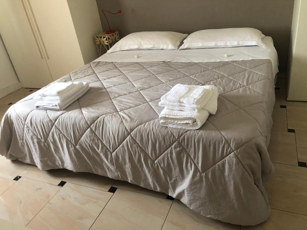 Riva Dei Fiori Lägenhet Viareggio Exteriör bild